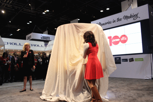 Pyrex 100 World Record Measuring Cup Reveal from the IHA Housewares Show